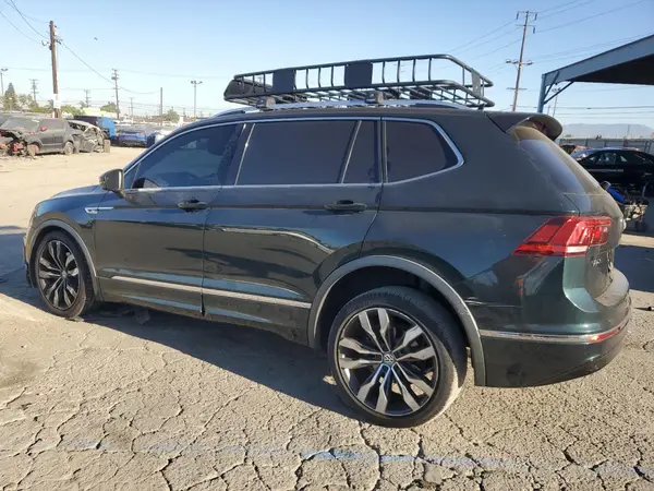 3VV4B7AX9JM192678 2018 VOLKSWAGEN TIGUAN - Image 2