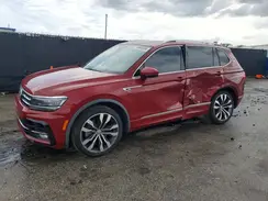3VV4B7AX9JM197458 2018 VOLKSWAGEN TIGUAN
