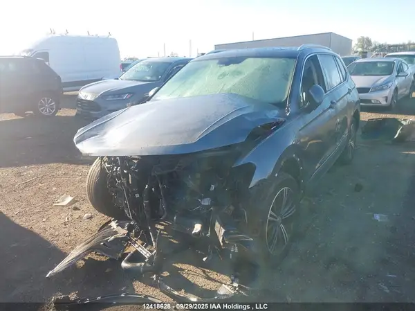 3VV4B7AX9JM199002 2018 VOLKSWAGEN TIGUAN - Image 2