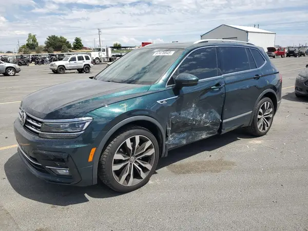 3VV4B7AX9JM208328 2018 VOLKSWAGEN TIGUAN - Image 1