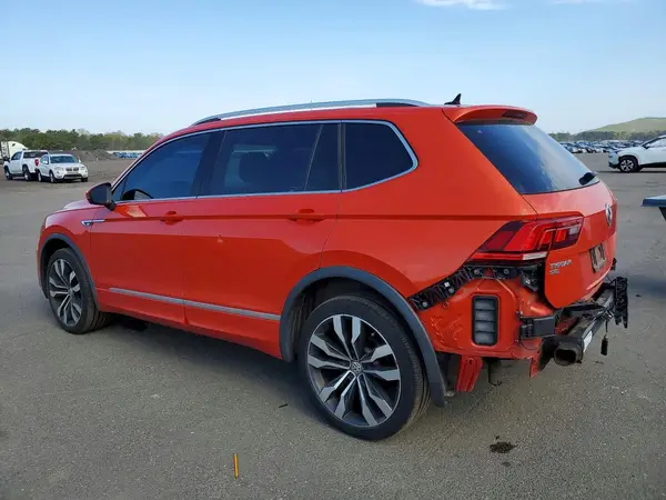 3VV4B7AX9KM004419 2019 VOLKSWAGEN TIGUAN - Image 2