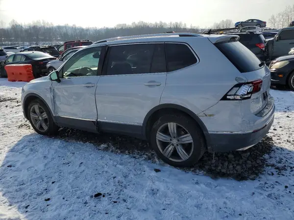 3VV4B7AX9KM007899 2019 VOLKSWAGEN TIGUAN - Image 2