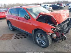 3VV4B7AX9KM068380 2019 VOLKSWAGEN TIGUAN