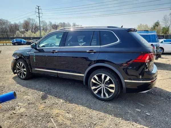 3VV4B7AX9KM111129 2019 VOLKSWAGEN TIGUAN - Image 2