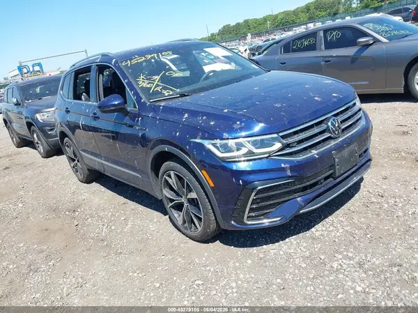 3VV4B7AX9RM157151 2024 VOLKSWAGEN TIGUAN - Image 1