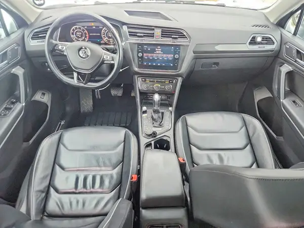 3VV4B7AXXJM075644 2018 VOLKSWAGEN TIGUAN - Image 8