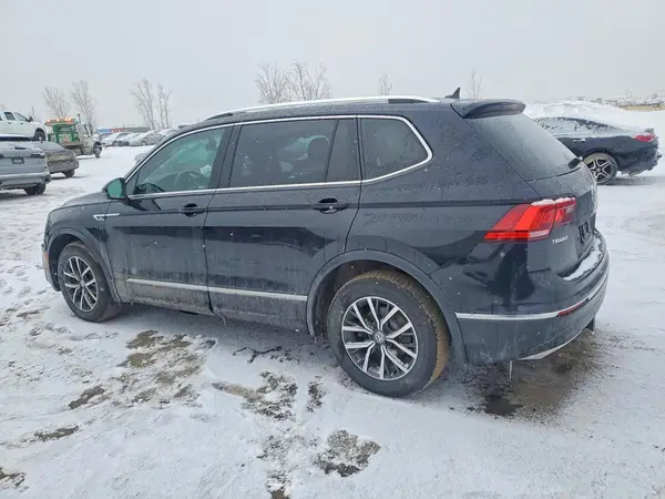 3VV4B7AXXJM176330 2018 VOLKSWAGEN TIGUAN - Image 2