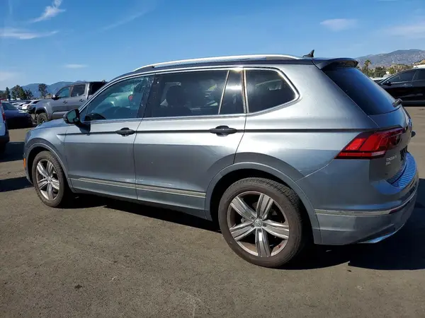 3VV4B7AXXKM028597 2019 VOLKSWAGEN TIGUAN - Image 2