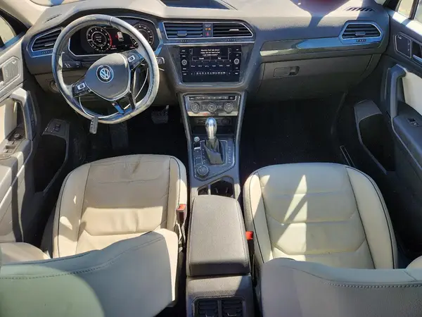 3VV4B7AXXKM069098 2019 VOLKSWAGEN TIGUAN - Image 8
