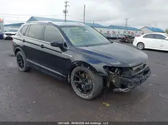 3VV4B7AXXKM114492 2019 VOLKSWAGEN TIGUAN