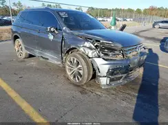 3VV4B7AXXKM174045 2019 VOLKSWAGEN TIGUAN