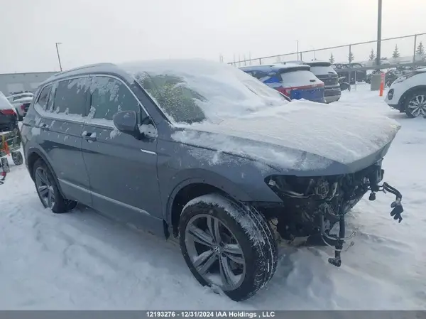 3VV4B7AXXLM033008 2020 VOLKSWAGEN TIGUAN - Image 1