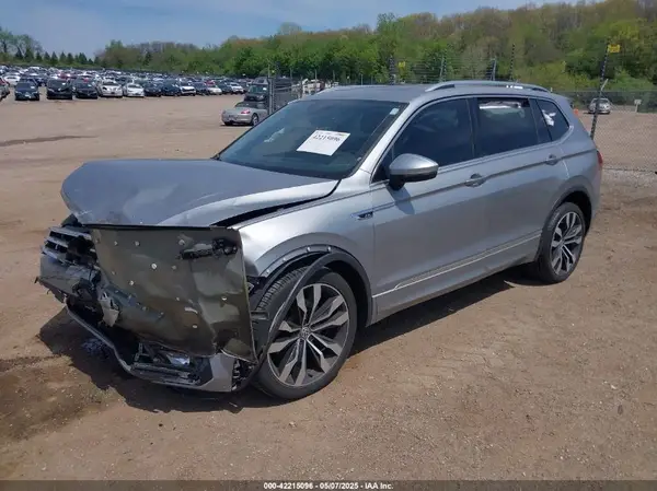 3VV4B7AXXLM170532 2020 VOLKSWAGEN TIGUAN - Image 2