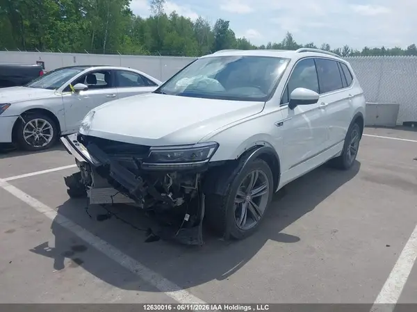 3VV4B7AXXMM096000 2021 VOLKSWAGEN TIGUAN - Image 2