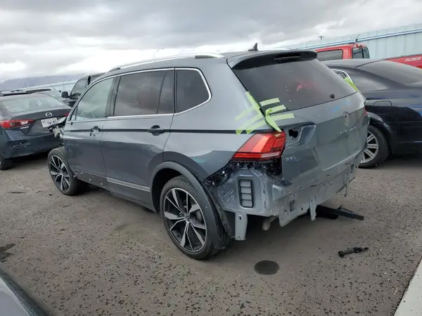3VV4B7AXXRM078328 2024 VOLKSWAGEN TIGUAN - Image 2