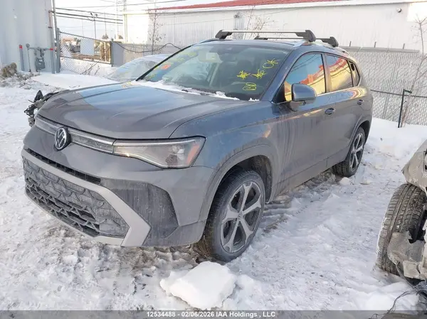 3VV4C7B25SM004272 2025 VOLKSWAGEN TAOS - Image 2