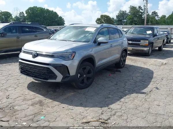 3VV4C7B26SM036048 2025 VOLKSWAGEN TAOS - Image 2