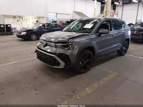 3VV4C7B27SM022093 2025 VOLKSWAGEN TAOS - Image 2