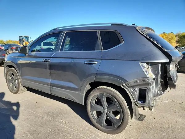 3VV4C7B28SM021003 2025 VOLKSWAGEN TAOS - Image 2