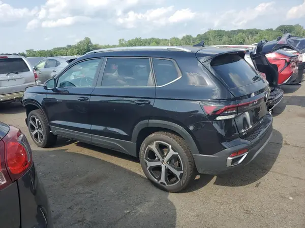3VV4C7B28SM037637 2025 VOLKSWAGEN TAOS - Image 2