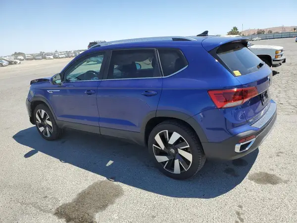 3VV4X7B20RM021320 2024 VOLKSWAGEN TAOS - Image 2