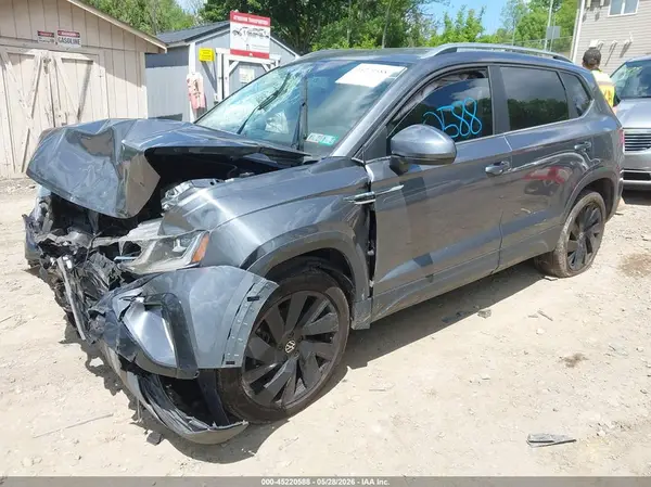 3VV4X7B20RM034794 2024 VOLKSWAGEN TAOS - Image 2