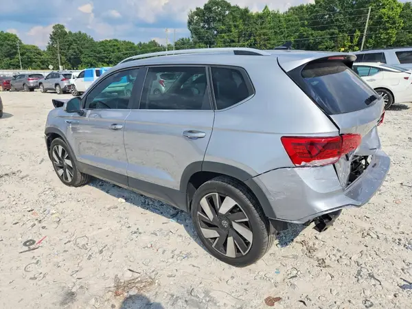 3VV4X7B21RM072907 2024 VOLKSWAGEN TAOS - Image 2