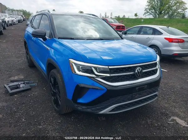 3VV4X7B22PM372291 2023 VOLKSWAGEN TAOS - Image 1