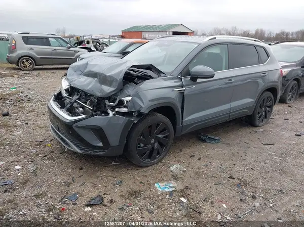 3VV4X7B22RM022940 2024 VOLKSWAGEN TAOS - Image 2