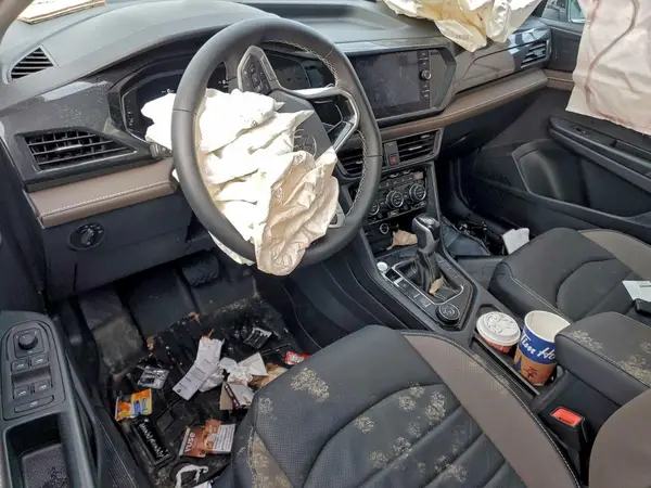 3VV4X7B22RM100875 2024 VOLKSWAGEN TAOS - Image 8