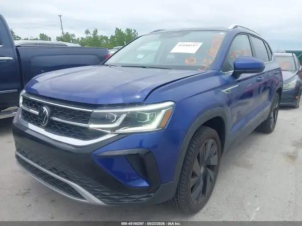 3VV4X7B24RM065952 2024 VOLKSWAGEN TAOS - Image 2