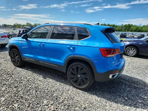 3VV4X7B25PM355694 2023 VOLKSWAGEN TAOS - Image 2