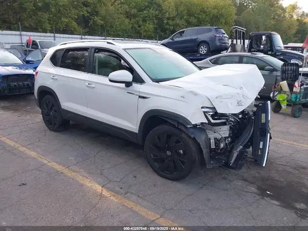 3VV4X7B26RM062647 2024 VOLKSWAGEN TAOS - Image 1