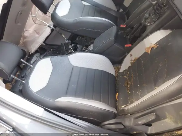 3VV4X7B28RM081586 2024 VOLKSWAGEN TAOS - Image 8