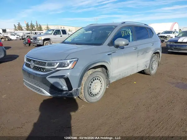 3VV4X7B28RM086299 2024 VOLKSWAGEN TAOS - Image 2