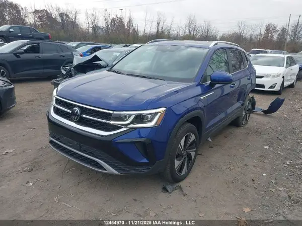 3VV4X7B28RM108995 2024 VOLKSWAGEN TAOS - Image 2
