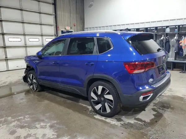 3VV4X7B29RM031215 2024 VOLKSWAGEN TAOS - Image 2