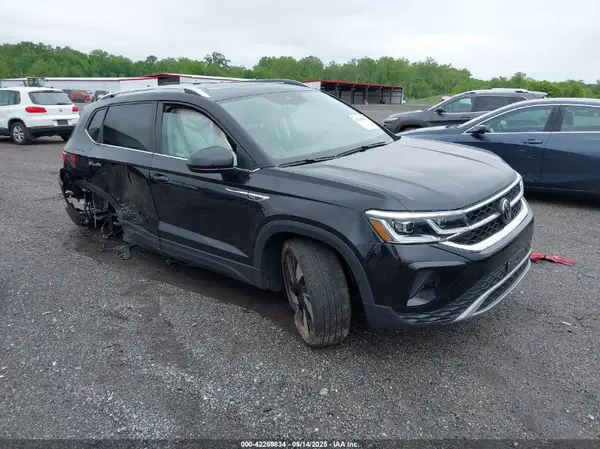3VV4X7B29RM036589 2024 VOLKSWAGEN TAOS - Image 1