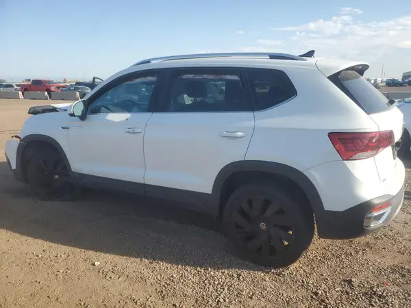 3VV4X7B29RM132495 2024 VOLKSWAGEN TAOS - Image 2