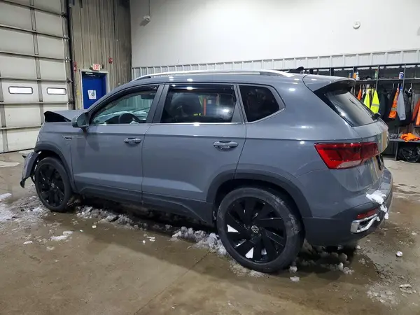 3VV4X7B2XRM079273 2024 VOLKSWAGEN TAOS - Image 2