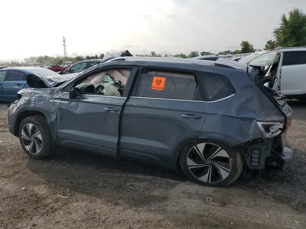 3VV4X7B2XRM089589 2024 VOLKSWAGEN TAOS - Image 2