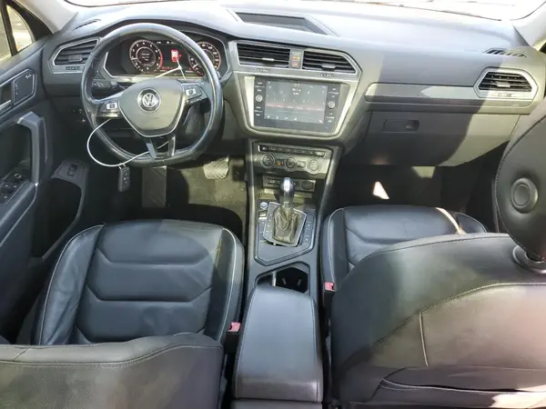 3VV5B7AX1JM003042 2018 VOLKSWAGEN TIGUAN - Image 8