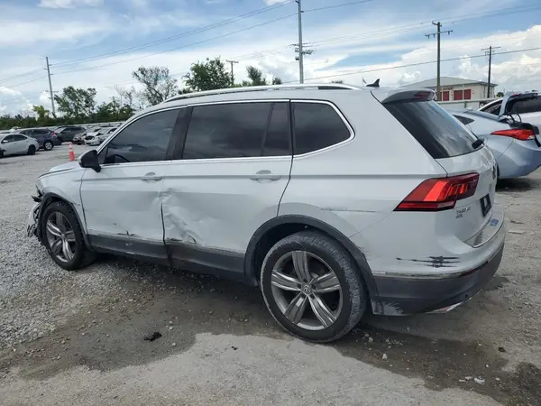 3VV5B7AX2JM003597 2018 VOLKSWAGEN TIGUAN - Image 2