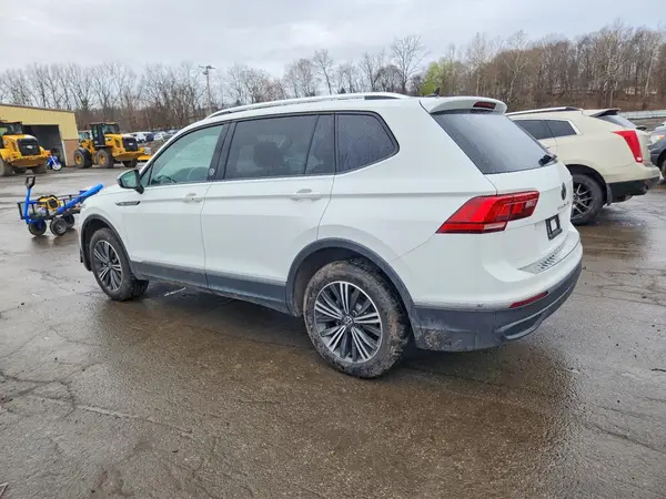 3VV5B7AX2RM230557 2024 VOLKSWAGEN TIGUAN - Image 2