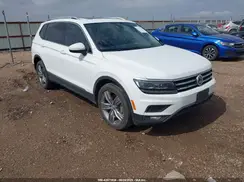 3VV5B7AX3JM097702 2018 VOLKSWAGEN TIGUAN