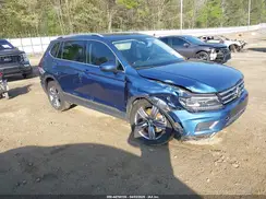 3VV5B7AX3JM128219 2018 VOLKSWAGEN TIGUAN
