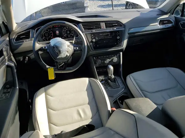 3VV5B7AX5JM004680 2018 VOLKSWAGEN TIGUAN - Image 8