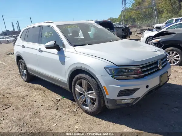 3VV5B7AX5JM004713 2018 VOLKSWAGEN TIGUAN - Image 1