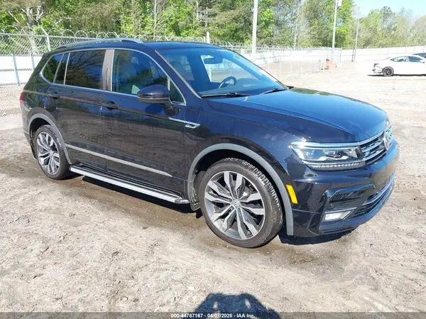 3VV5B7AX5JM180337 2018 VOLKSWAGEN TIGUAN - Image 1