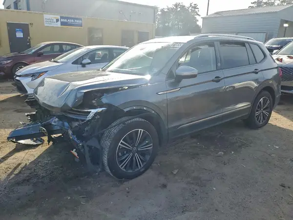 3VV5B7AX6RM215107 2024 VOLKSWAGEN TIGUAN - Image 1